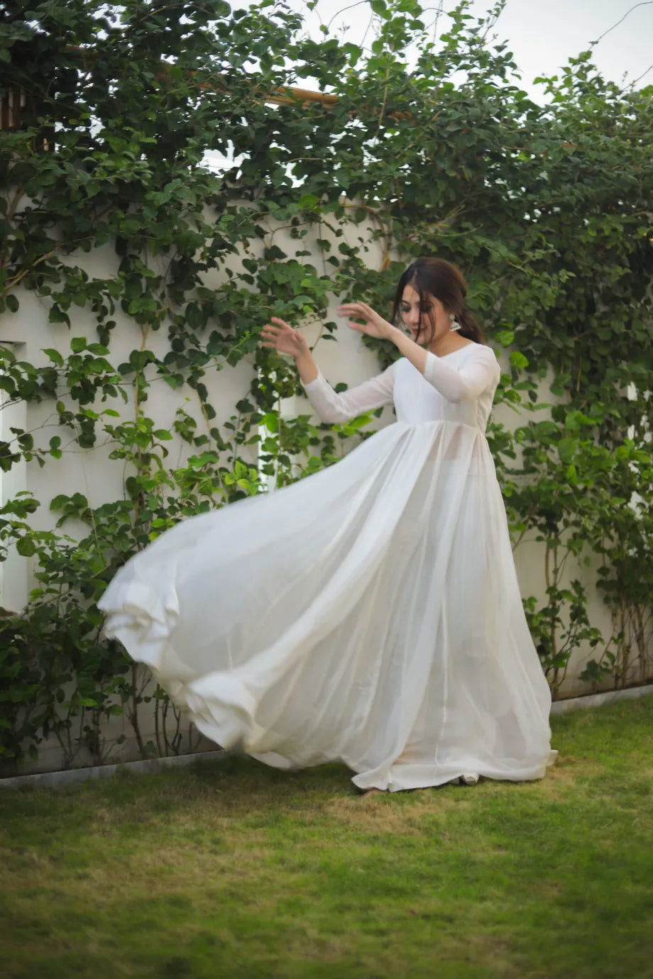 WHITE FLORA-SHFOON ChoiceFabrics